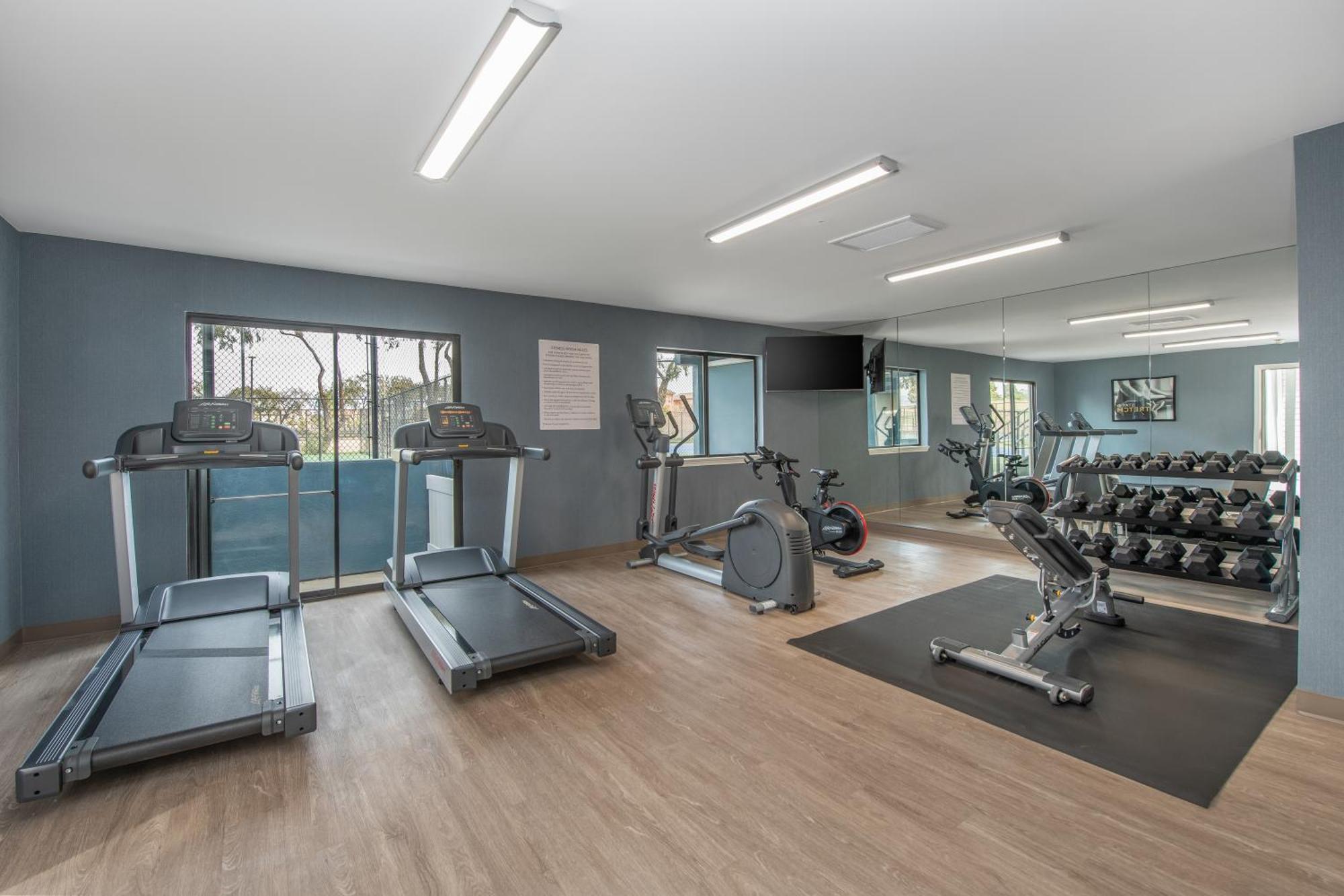 Staybridge Suites Oxnard - River Ridge By Ihg Buitenkant foto